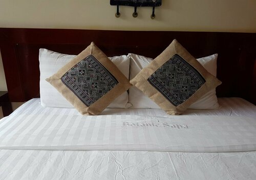 Botanic Sapa Hotel, Забронировать Отель Шапа Лаокай, рядом с Рынок Сапа