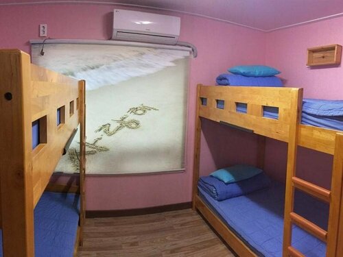 Left Hander Guest House - Hostel, Забронировать Хостел Хостелы Gujwa, Хостел