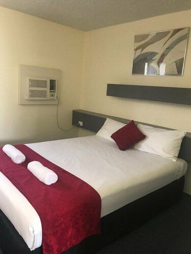 Emerald Central Hotel, Book Hotel Emerald Queensland