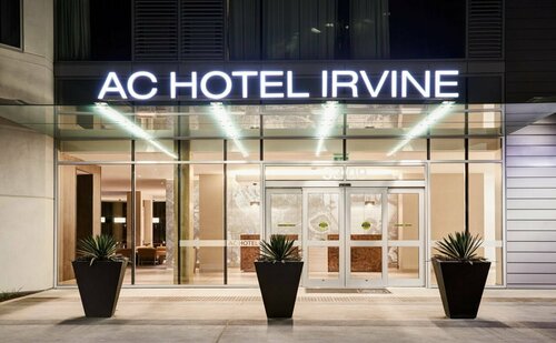 AC Hotel by Marriott Irvine, Забронировать Отель Ирвайн округ Ориндж