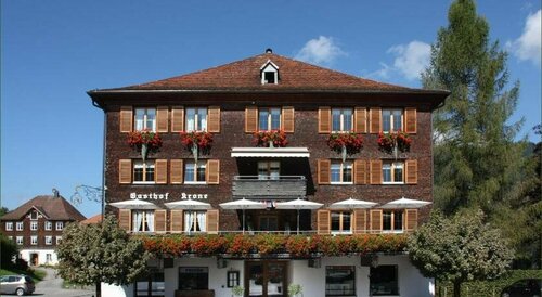 Krone Hittisau - Hotel & Restaurant im Bregenzerwald, Забронировать Отель Kleinwalsertal Брегенц