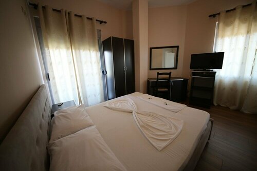 Hotel Holiday, Reserva ahora Hotel Koplik Shkoder County