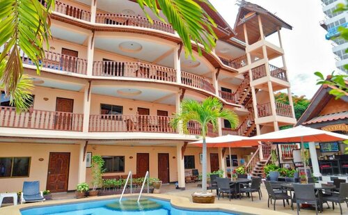 Phratamnak Inn Hotel & Guesthouse - 100 mtr from the beach, Забронировать Хостел Южная Паттайя 