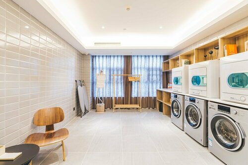 Atour Hotel Wuhan Donghu Yuejiazui, Забронировать Отель Hongshan District 