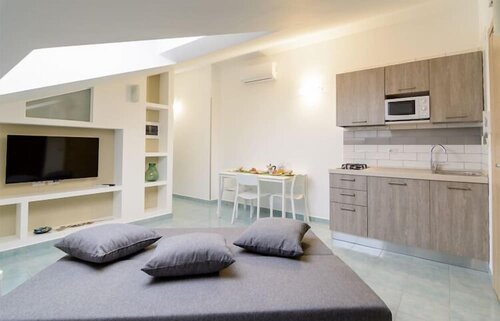 Greco b&b, Забронировать Отель «постель и завтрак» Отели в центре Агрополи, в центре