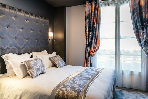 BRIT HOTEL PRIVILEGE LISIEUX - La Villa des Arts, Забронировать Отель СПА-отели Лизьё, рядом с Saint Pierre Cathedrale, SPA-услуги