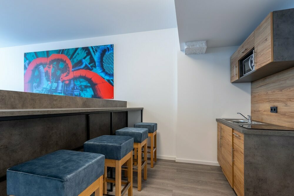 Trip Inn Living & Suites
