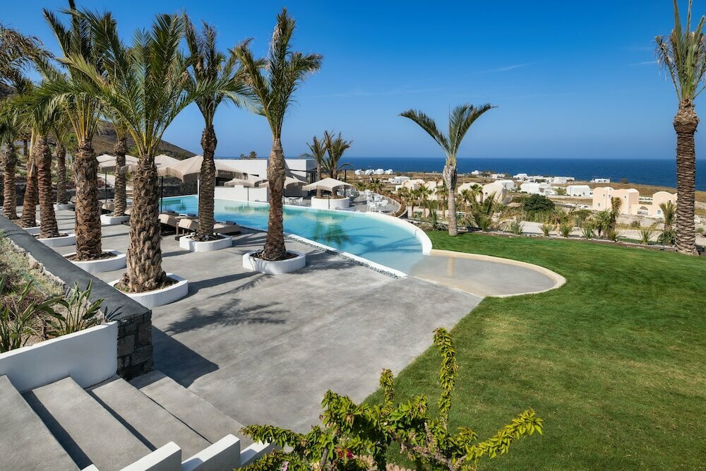 Palm Island Suites
