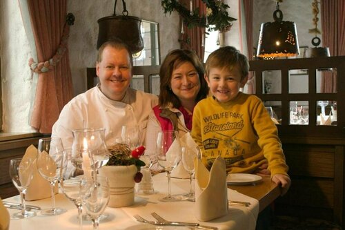 Hotel Restaurant Bären, Забронировать Отель Фройденштадт Landkreis Karlsruhe
