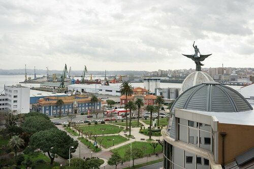 Eurostars Blue Coruña, Забронировать Отель Бизнес-отели А-Коруньи, рядом с Ботанический сад Мендес Нуньес Гарденс, 4* 5*