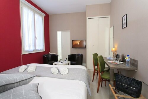 Logis Hotel De La Basilique, Rezerwuj Hotel Albert Somme