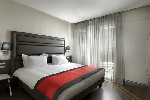 Holiday Suites, Забронировать Апарт-отель Апарт-отели Афины, Апарт-отель