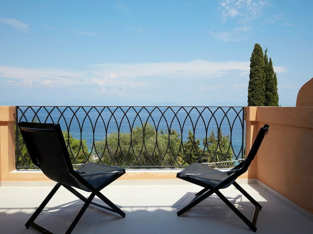 Nido, Mar-Bella Collection an SLH hotel