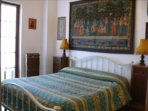 Le Acacie Felici B&B, Book Bed and Breakfast Hoteller i Terni med parkering, Parkering