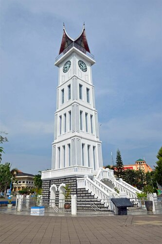 Grand Rocky Hotel, Rezerwuj Hotel Bukittinggi Sumatra