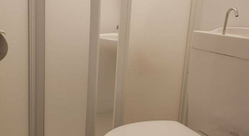 Midori Guesthouse & Hostel