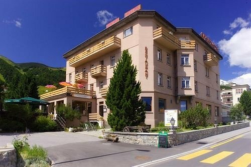 Sporthotel Samedan, Забронировать Отель Самедан Верхний Энгадин
