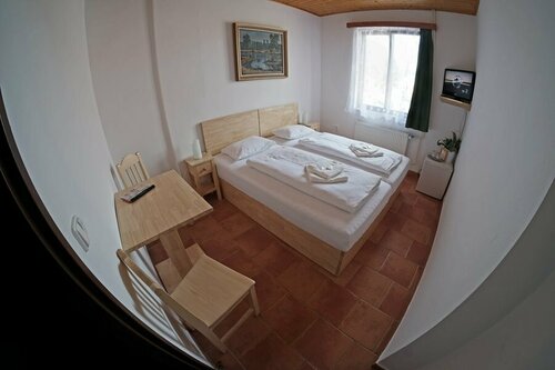 Hotel Kreta, Buchen Sie Hotel Kutná Hora Zentralböhmen