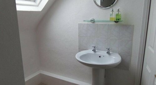 Acorn Lodge, Rezervați Hotel Hoteluri de afaceri în Merseyside, 4* 5*