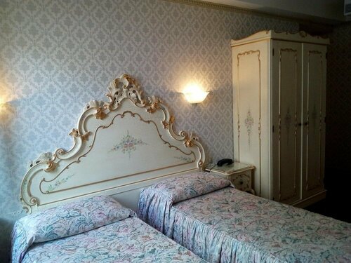 Hotel Città Di Milano, Забронировать Отель Отели Венеции 3 звезды, рядом с Gallerie dell' Accademia, 3*