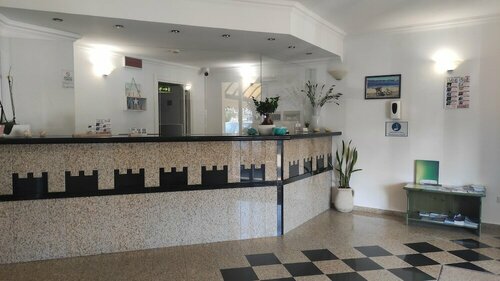 Hotel Castello, Book Hotel Hoteller i Emerald Coast med måltider, Halvpension / Fuldpension
