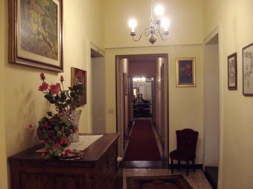 Albergo Anna, Забронировать Отель Перуджа Умбрия, рядом с Базилика Св. Доминика