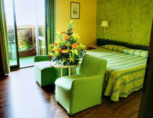 Hotel Atlantic, Забронировать Отель Арона Озеро Лаго-Маджоре