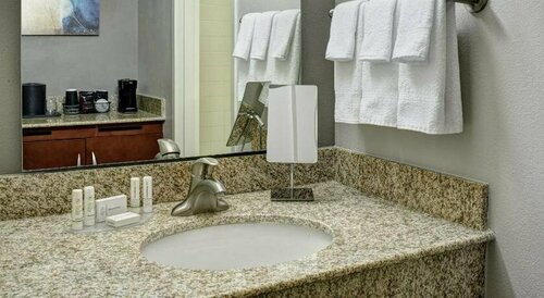 Sonesta Select Milwaukee Brookfield, Buchen Sie Hotel Brookfield Wisconsin