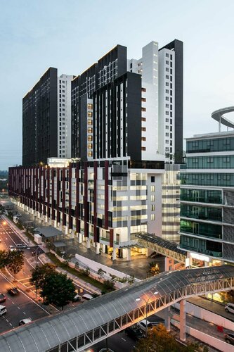 The Canvas Hotel, Забронировать Отель Отели Пелабухан Кланга с бассейном, Бассейн