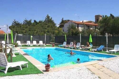 Residence Giuly Rosselmini, Book Lejlighed Hoteller i Santa Luce med pool, Swimmingpool