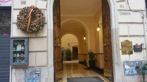 Merulana Holidays, Забронировать Гостевой дом Отели Рима с завтраком, рядом с Термини, Завтраки