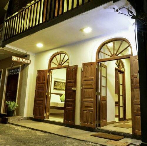 Ceylon House in Galle Fort, Забронировать Отель Бизнес-отели Галле, рядом с Galle Fort Clock Tower, 4* 5*