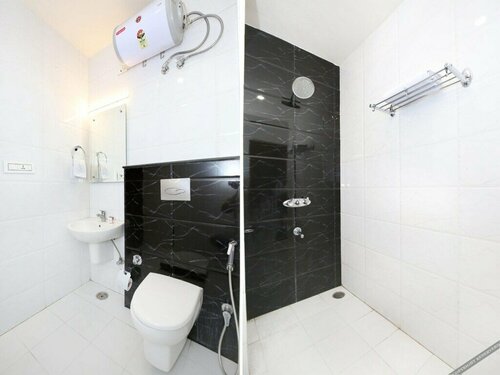 OYO 8954 Hotel Joy, Book Hotel Hoteller i Chandigarh Region med parkering, Parkering