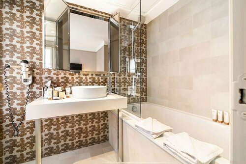 Hôtel Duo, Забронировать Отель Бизнес-отели Парижа, рядом с Станция метро Sully-Morland, 4* 5*