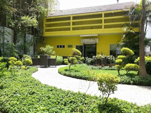 Lemon Tree Hotel, Udyog Vihar, Gurugram, Забронировать Отель Отели штата Харьяны 4 звезды, 4*
