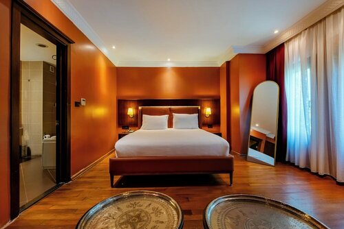 Mangana Konak Hotel, Забронировать Отель Отели Стамбула с парковкой, рядом с Базар Араста, Парковка