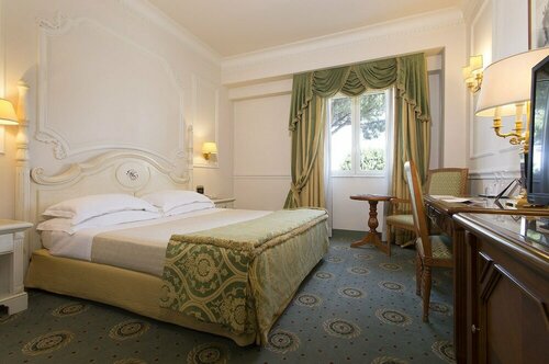 Grand Hotel Vanvitelli, Забронировать Отель Отели Сан-Марко Эванджелиста 4 звезды, 4*