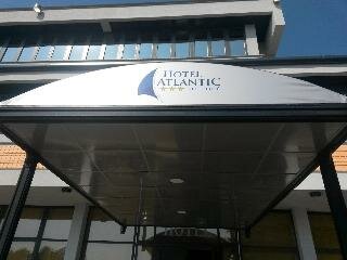 Hotel Meuble' Atlantic, Book Hotel Hoteller i Bergamo med parkering, Parkering