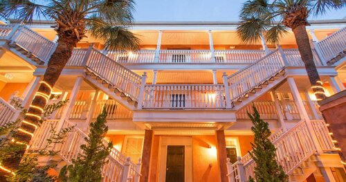 Elliott House Inn, Забронировать Гостевой дом Гостевые дома Чарльстона, рядом с Charleston City Market, Гостевой дом