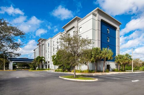 Hampton Inn & Suites Ft. Lauderdale/West-Sawgrass/Tamarac, FL, Varaa Hotelli Hotellit Florida aamiaisella, Aamiainen