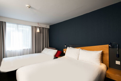 Holiday Inn Express Taunton East by IHG, Забронировать Отель Тонтон Сомерсет