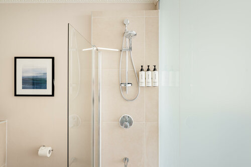 voco Edinburgh - Royal Terrace by IHG, Забронировать Отель Отели Эдинбурга с питанием, рядом с St Andrew's House, Пансион