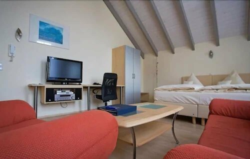 Engelhard Das Landhotel Garni, Забронировать Отель Отели Кирххайм-ам-Рис 4 звезды, 4*