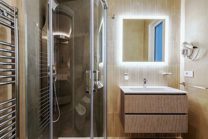 Petit Hotel