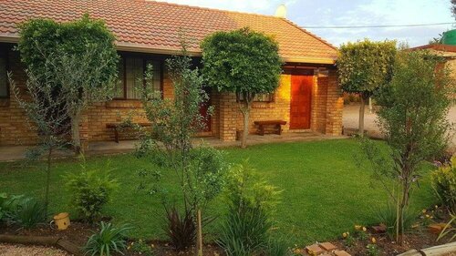 Citrus Lane Guesthouse, Book Pension Krugersdorp West Rand