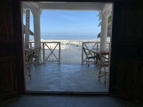 Saffron Beach Villa, Book Villa Bwejuu 