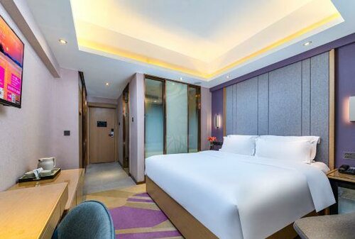 Lavande Hotel (Shenzhen Airport, Fuyong Metro Station), Забронировать Отель Баоань Лунхуа