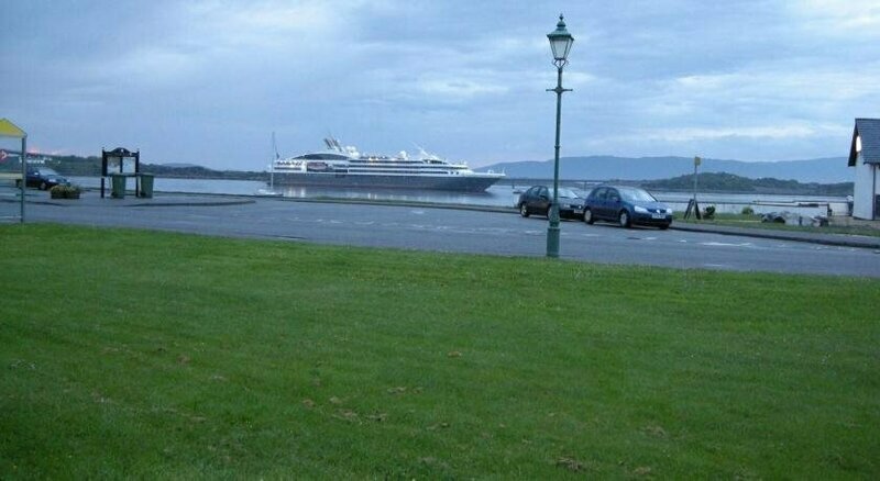 Corran Guest House