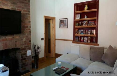 Apartments Wales, Varaa Huoneisto Barry 