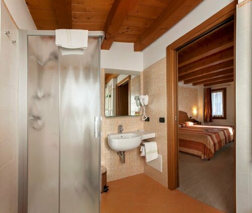Albergo Antica Corte Marchesini, Забронировать Отель Кампанья-Лупия Венето